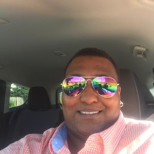 Meet your Posher, Gale